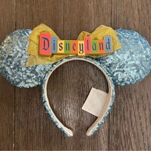Disneyland Marquee Classic Blue Sequin Minnie Mouse Ears | Disney Parks Official